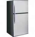 GE - 21.2 Cu. Ft. Top-Freezer Refrigerator - Stainless steel-8702135
